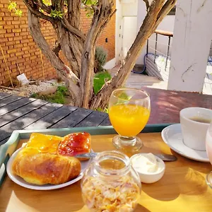 Namaste Hotel&suites Mendoza